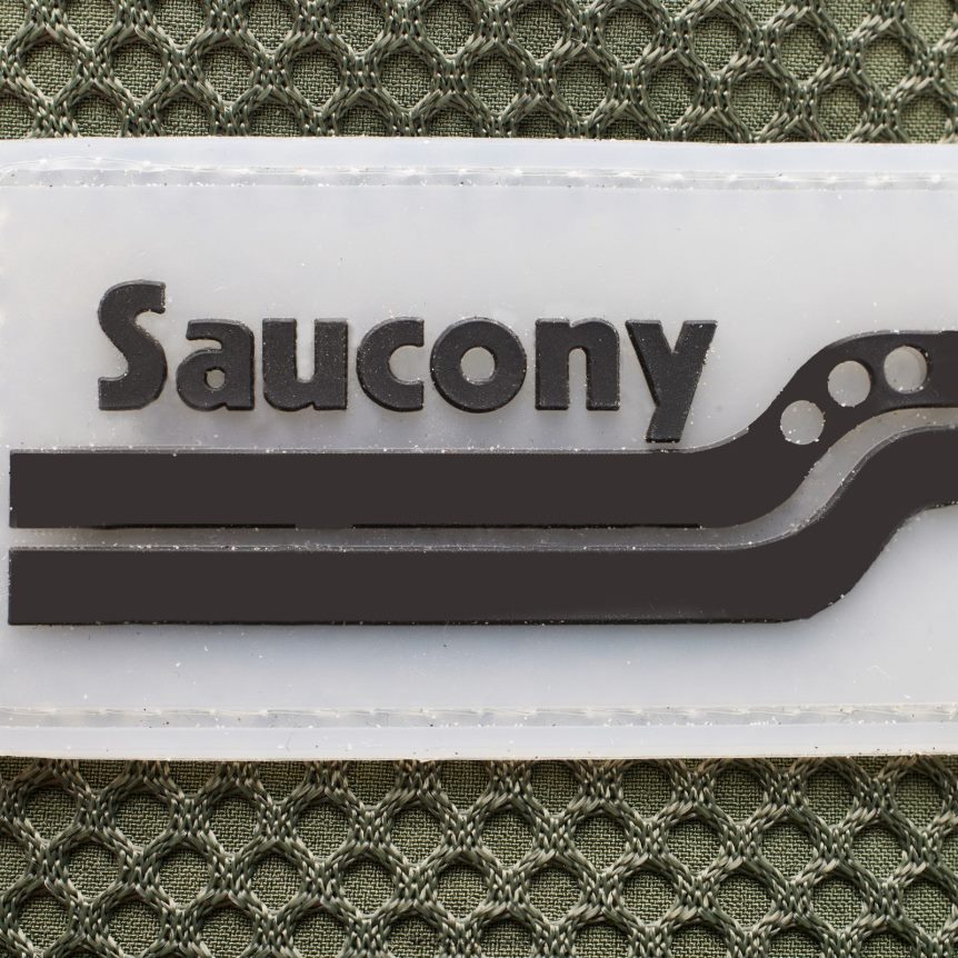 Saucony Outpace Mesh Trucker Hat TX0L64452 Climbing Ivy